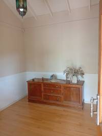 Casa con piscina y vista abierta al campo en Pueblo Belgrano