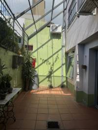 Casa de dos plantas a la venta en semi centro de Gualeguaychú.