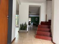 Casa de dos plantas a la venta en semi centro de Gualeguaychú.