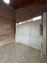 Casa de 3 dormitorios, quincho y parque - Zona La Salle (ex Villa Malvina)