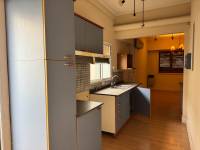 Casa de 4 dormitorios en esquina, con doble cochera - excelente ubicación
