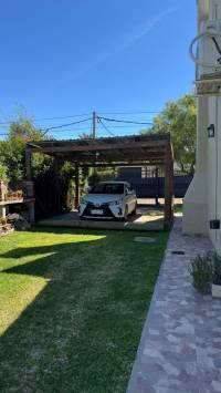 Casa en venta en Barrio Vinelli – Calle Río Nogoyá