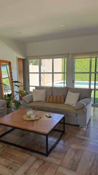 Casa en venta en Barrio Vinelli – Calle Río Nogoyá