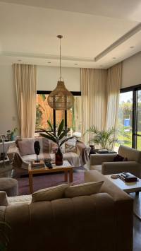 Casa moderna en venta en Pueblo Belgrano