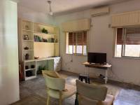 Casa y oficina sobre calle Roca casi Urquiza