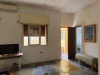Casa y oficina sobre calle Roca casi Urquiza