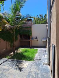 Duplex en excelente estado, listo para habitar