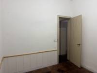 En pleno centro: cómoda casa con gran terreno y patio