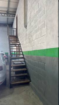 Galpón en venta sobre Primera Junta