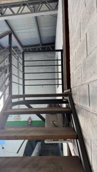 Galpón en venta sobre Primera Junta