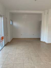 Local 26 m2 en esquina