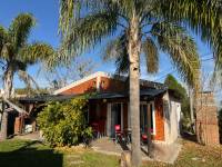 Local comercial y dos cabañas sobre amplio terreno, Pueblo Belgrano Nuevo