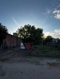 TERRENO  211 M2